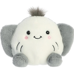 Palm Pals Flapjack Stingray Soft Toy by Aurora World. This gorgeous  soft toy stingray fits perfectly into the palm of your hand. Coming in a soft mid-grey plush body, a white face, short tail, pink cheeks with black stitched gills and  cute smiley grin.